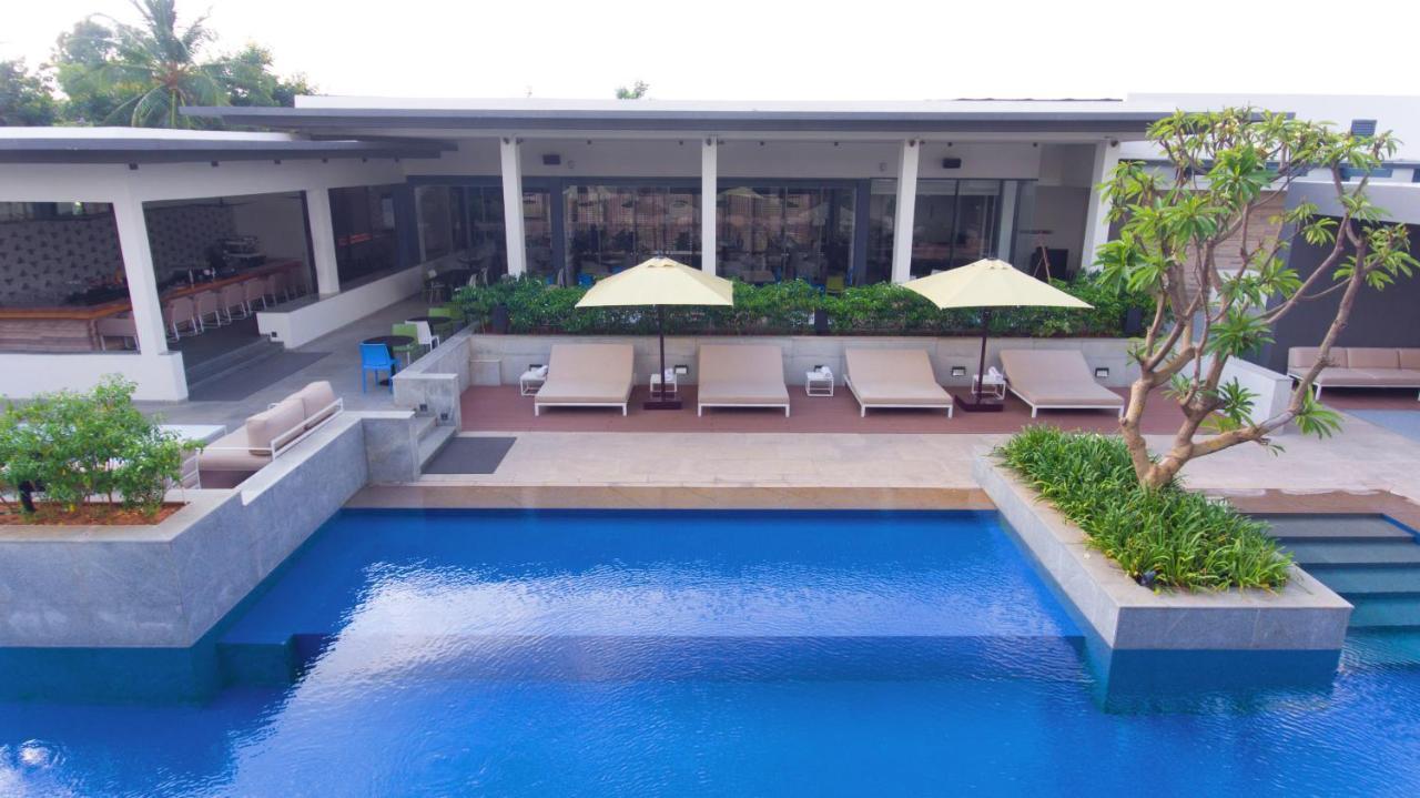 Hotel Blvd Club - Near Bengaluru Airport Settahalasūr Exterior foto