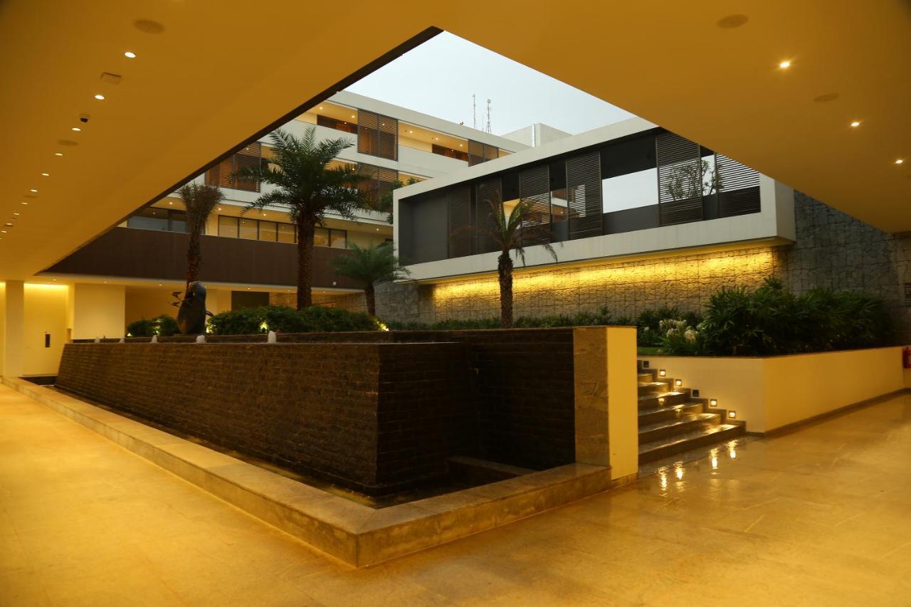 Hotel Blvd Club - Near Bengaluru Airport Settahalasūr Exterior foto